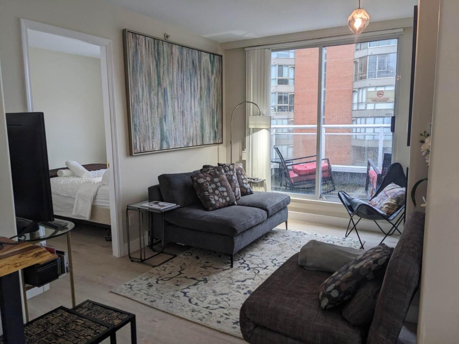 Penthouses Of Beach Ave バンクーバー エクステリア 写真