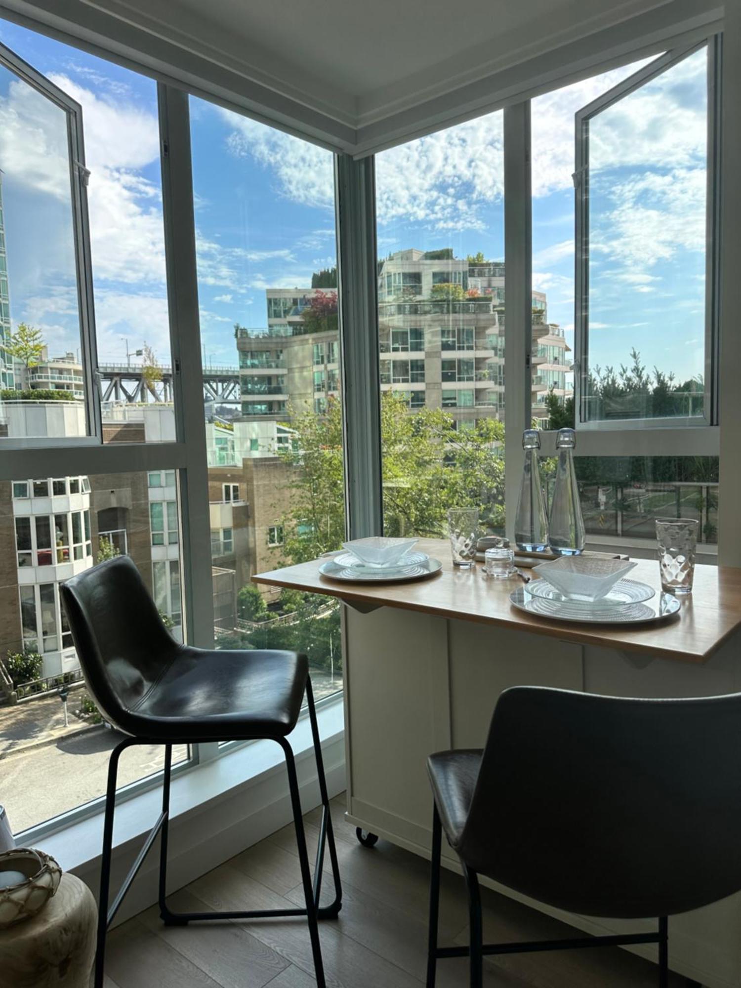 Penthouses Of Beach Ave バンクーバー エクステリア 写真